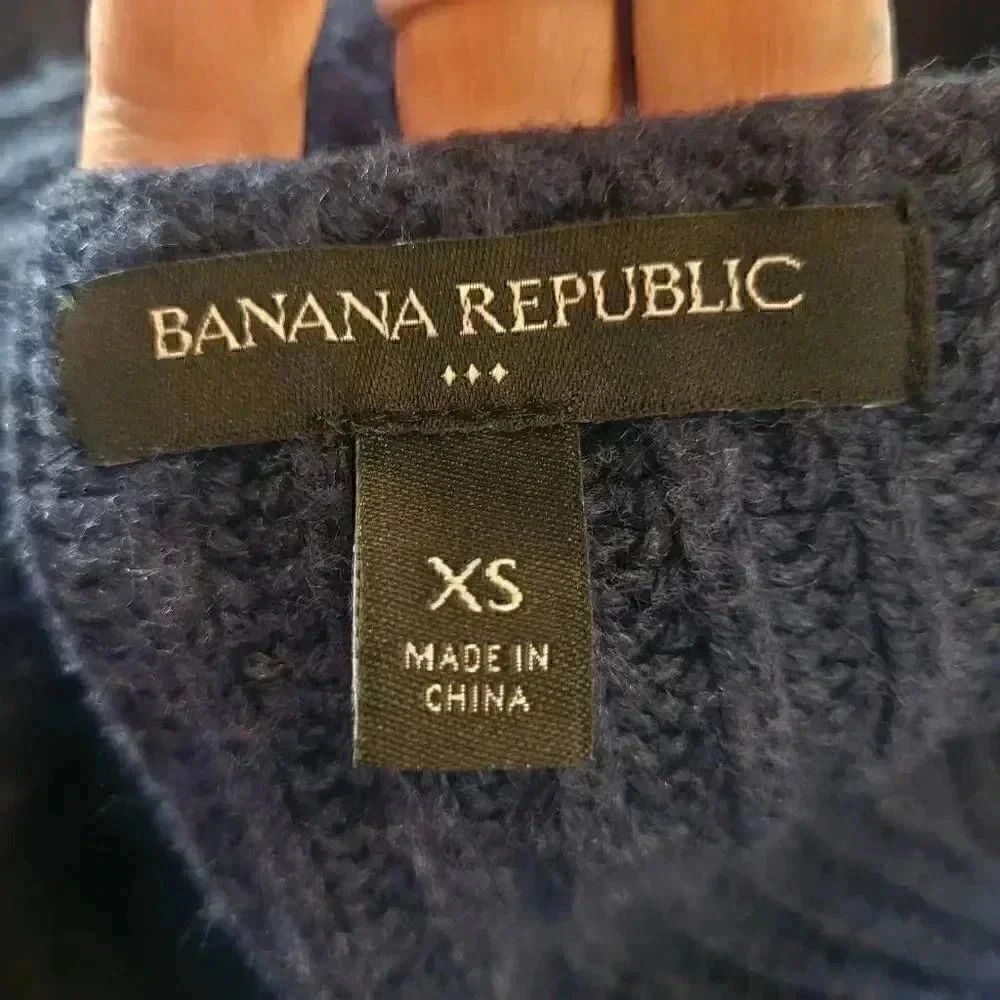 Banana Republic Women's Navy Cotton/Nylon Side Snap Sweeter - Picture 4 of 12